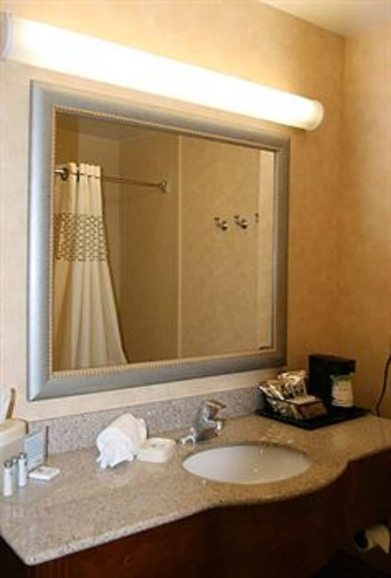 Hotel Hampton Pine Grove 3*