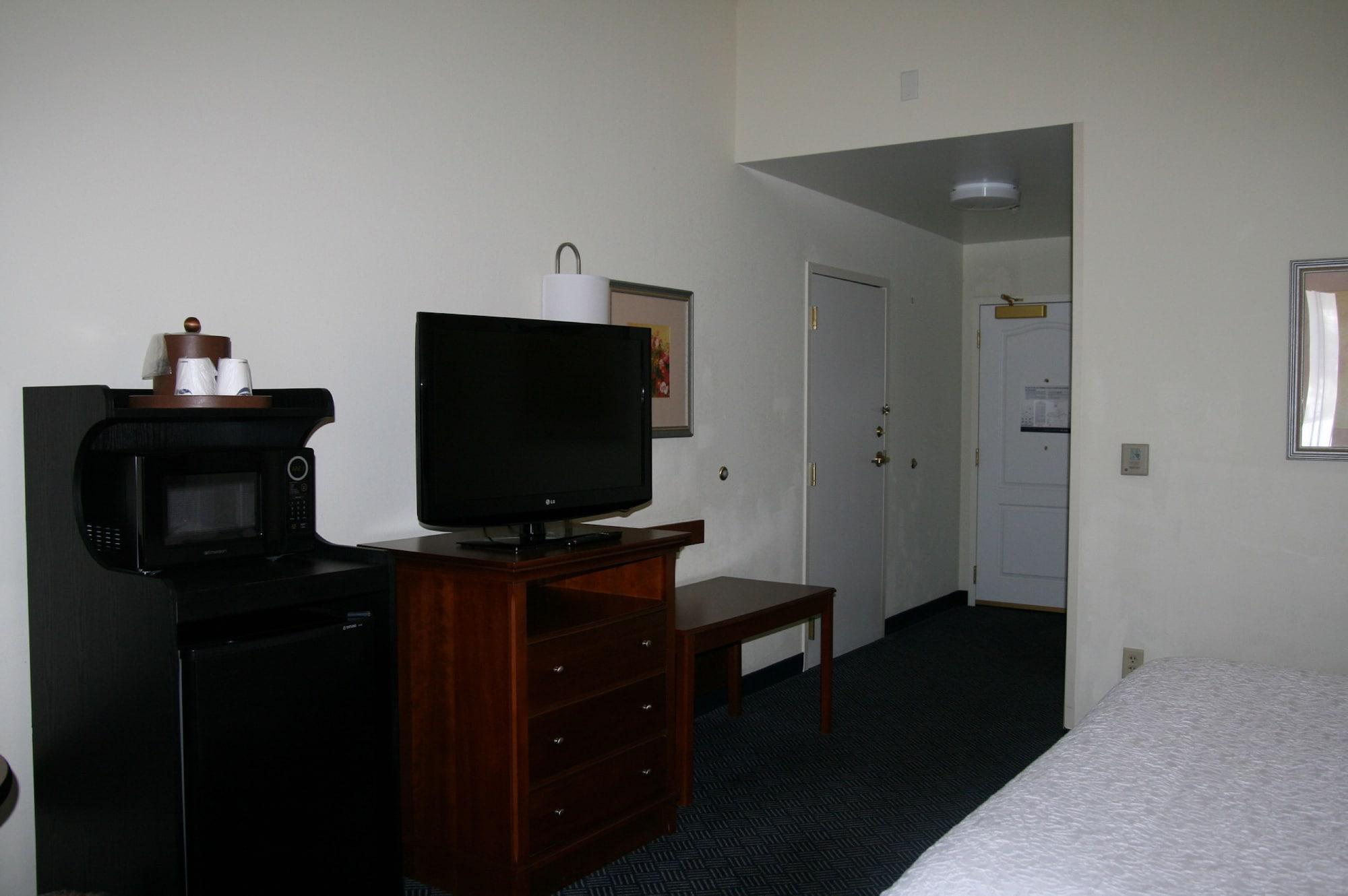 Hampton Pine Grove 3*