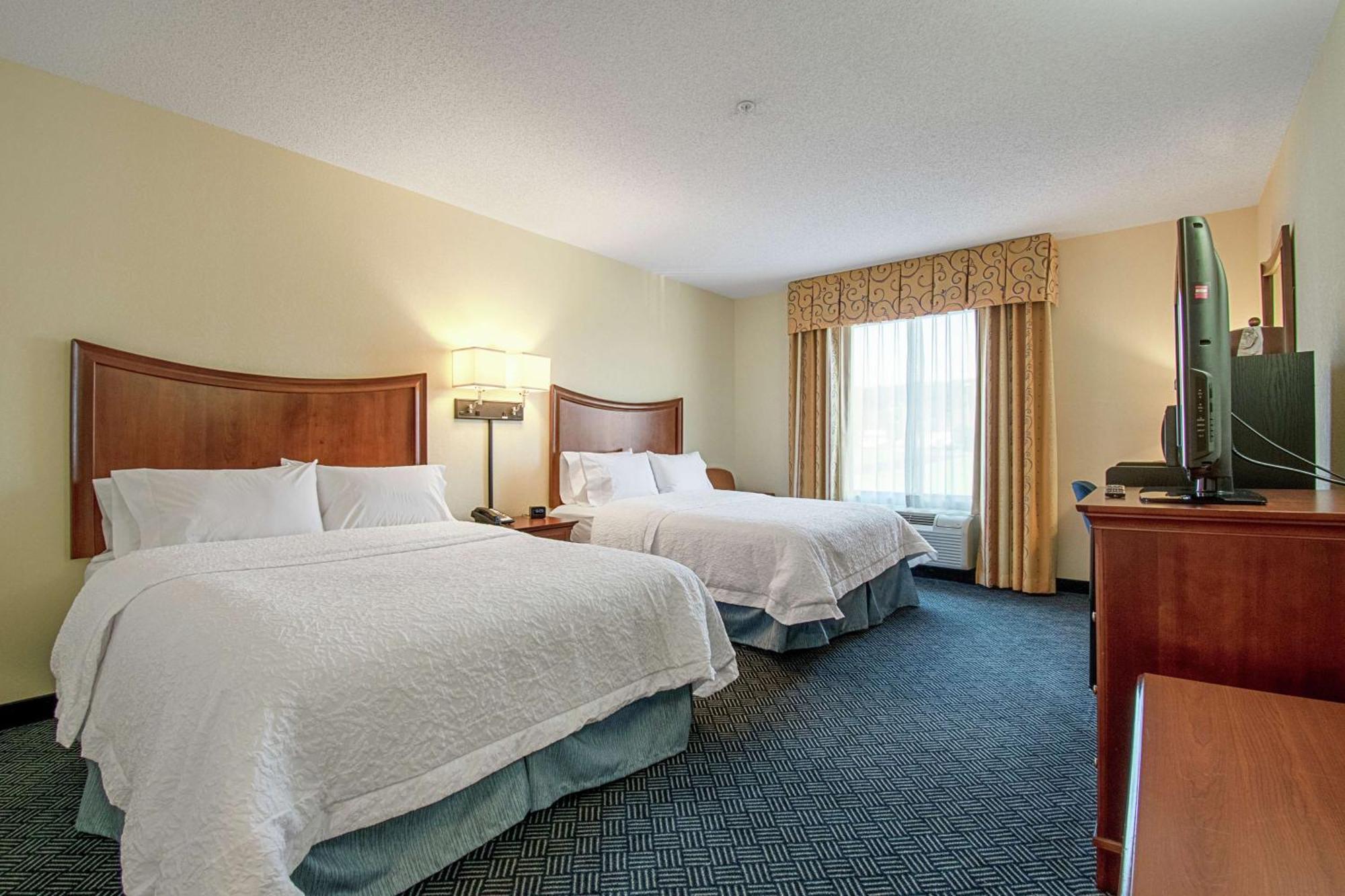 Hotel Hampton Pine Grove 3*