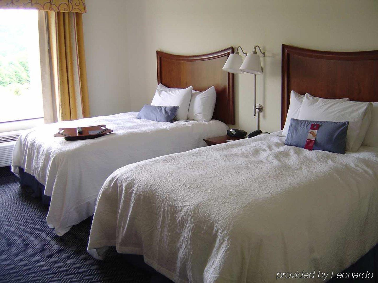 Hampton Pine Grove 3*